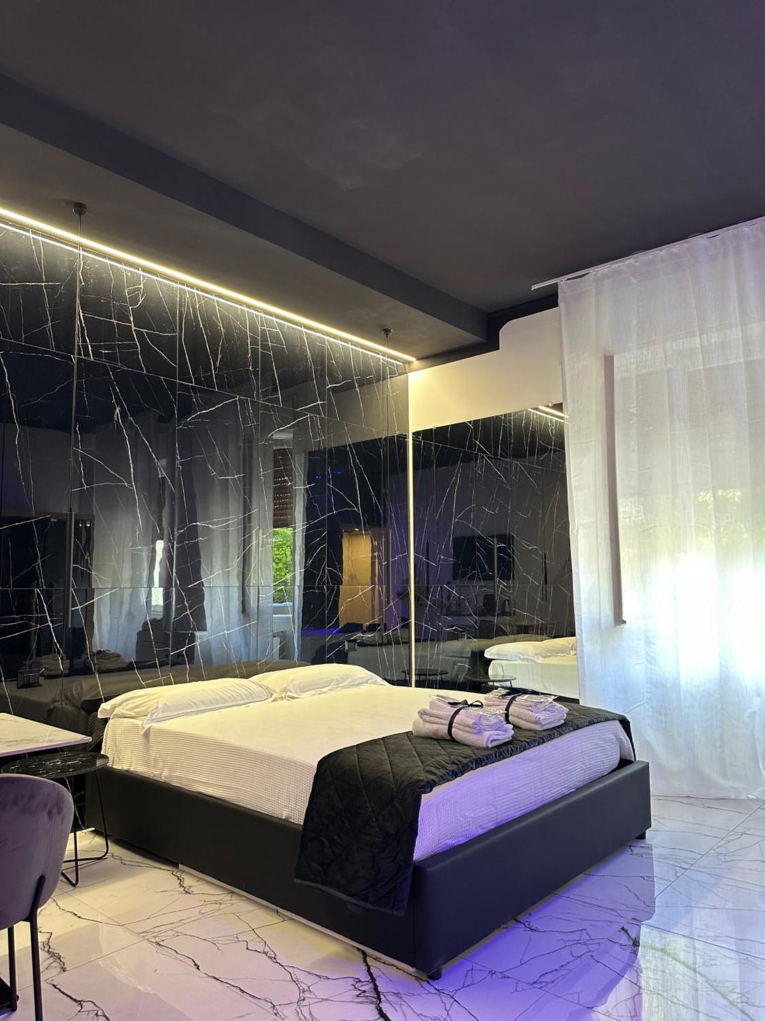 Milan Hub Private Spa Dış mekan fotoğraf